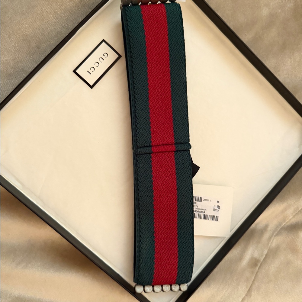 Gucci Crystal-Embellished Wide HEADBAND - Picture 5 of 9